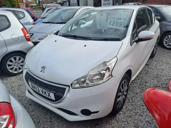 PEUGEOT 208 ACCESS - used cars Hereford